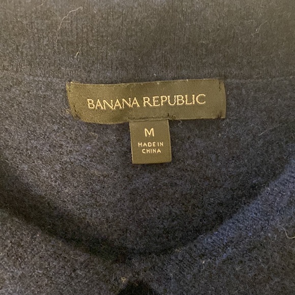 Beautiful navy collared Banana Republic sweater - Picture 3 of 8